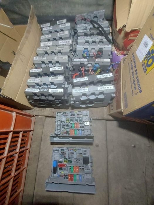 Бмв Бушонно табло бушониера бушон реле bmw ел електрическо кабел **