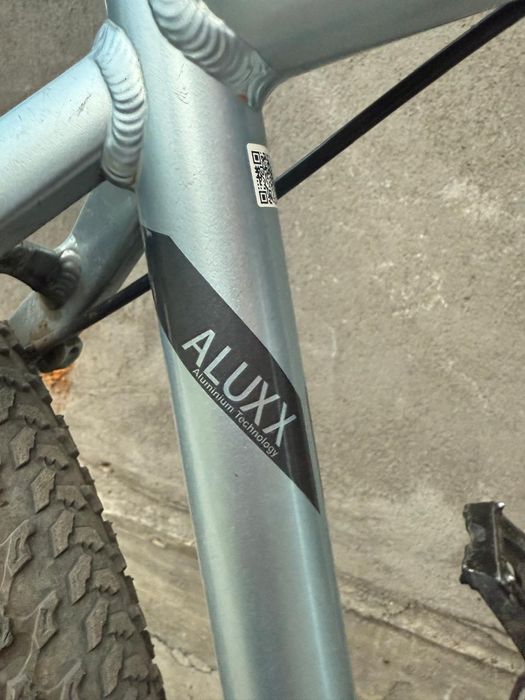 Продам горный велосипед Giant Rincon Disc 2021