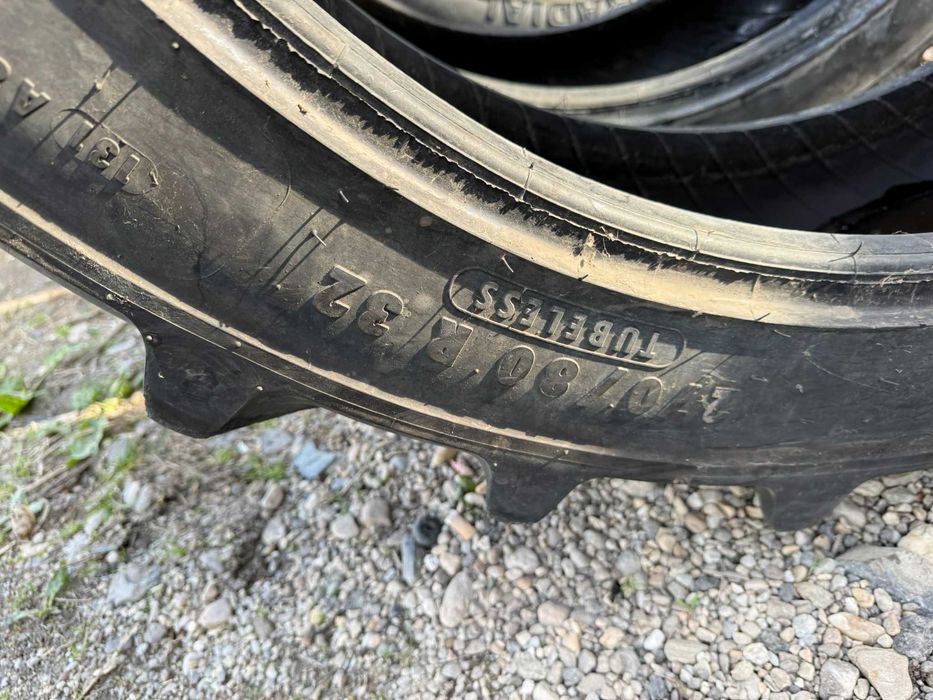 Anvelope 270.80 R32