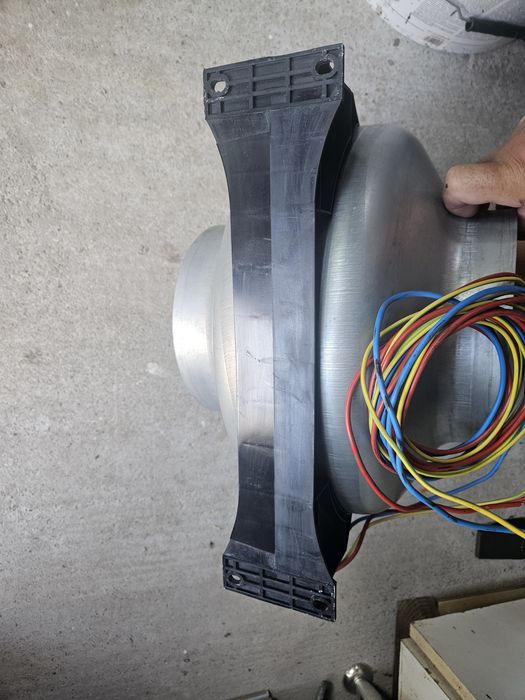 Ventilator centrifugal