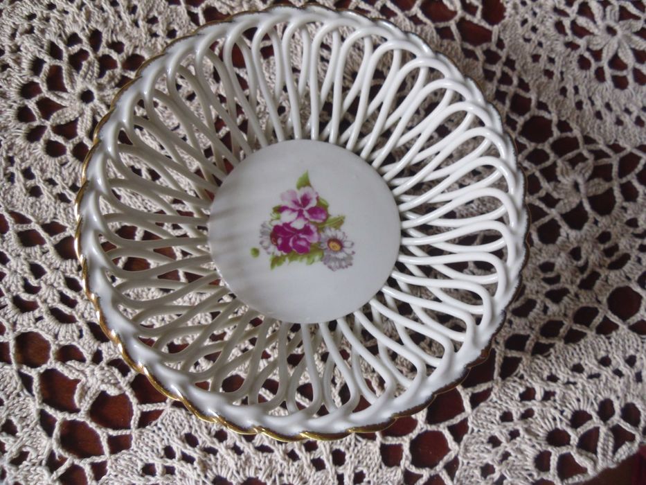 cosulet impletiit, mediu