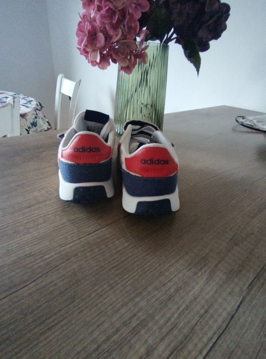 Детски маратонки -Adidas.Размер-31.Нямат забележка Цена-15евро