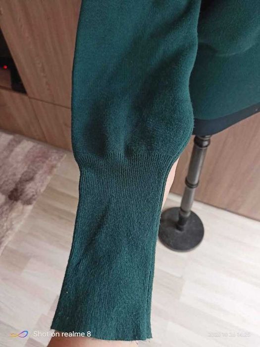 Красиви шарени блузи и пуловери