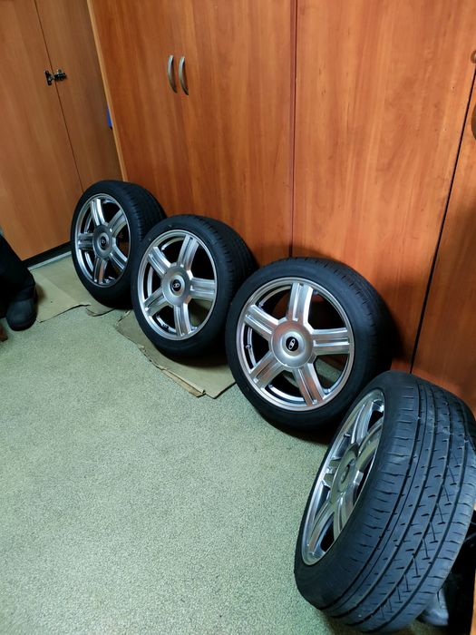 Продам диски с резиной