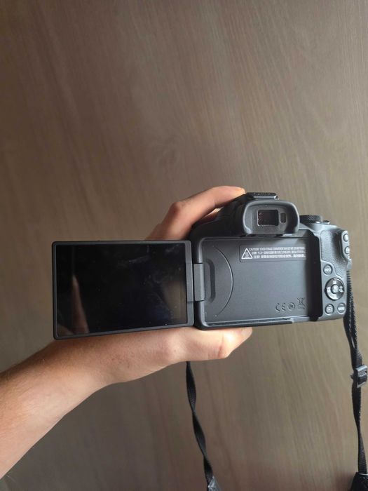 Фотоапарат Canon EOS R50