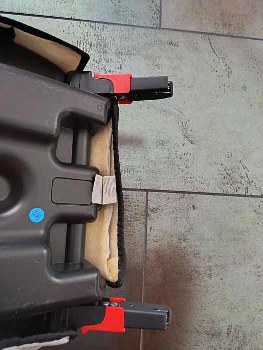 Детска седалка с isofix