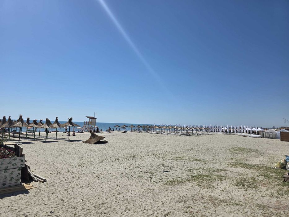 2 camere Mamaia Nord -prima linie la mare