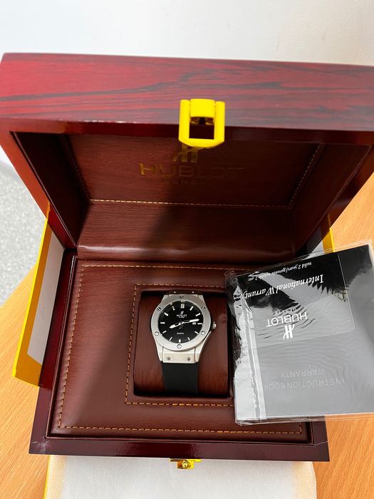 Часы HUBLOT geneve
