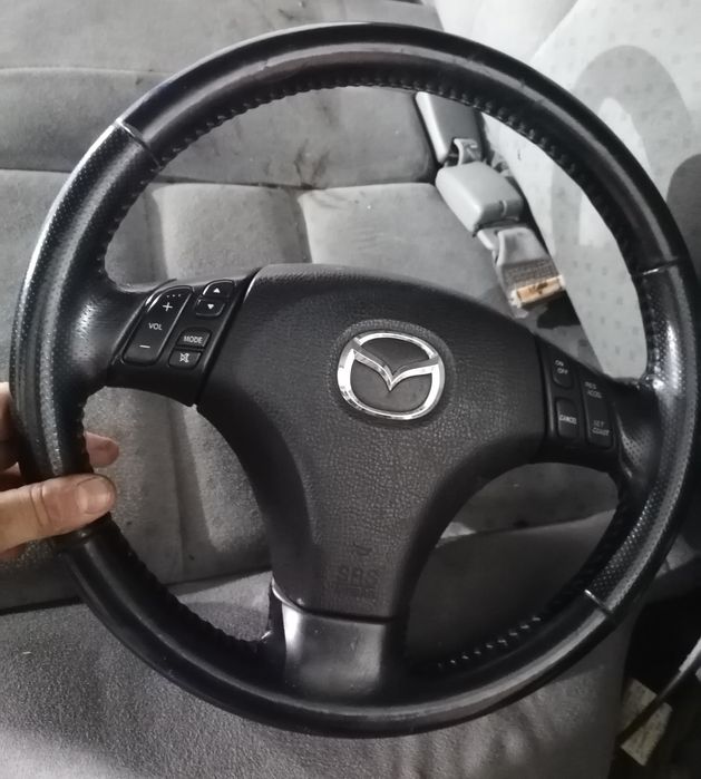 Мазда 6  1.8 бензин