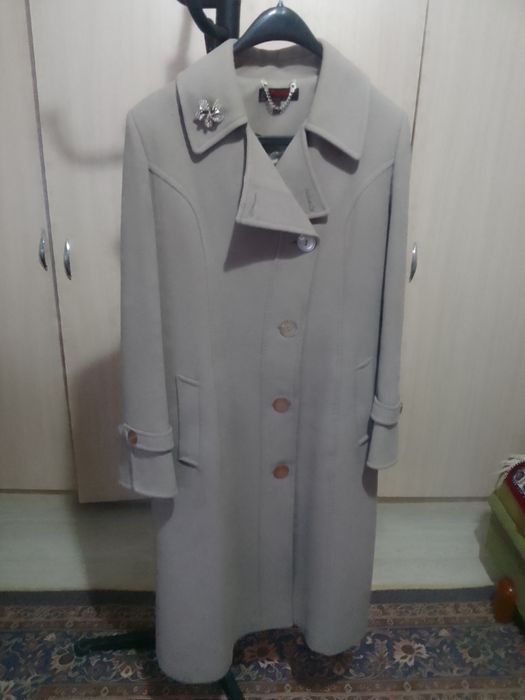 Продается верхняя одежда