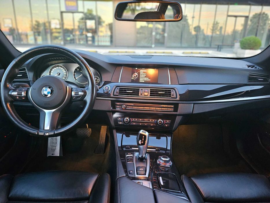 Продавам  BMW 530D M Packet
