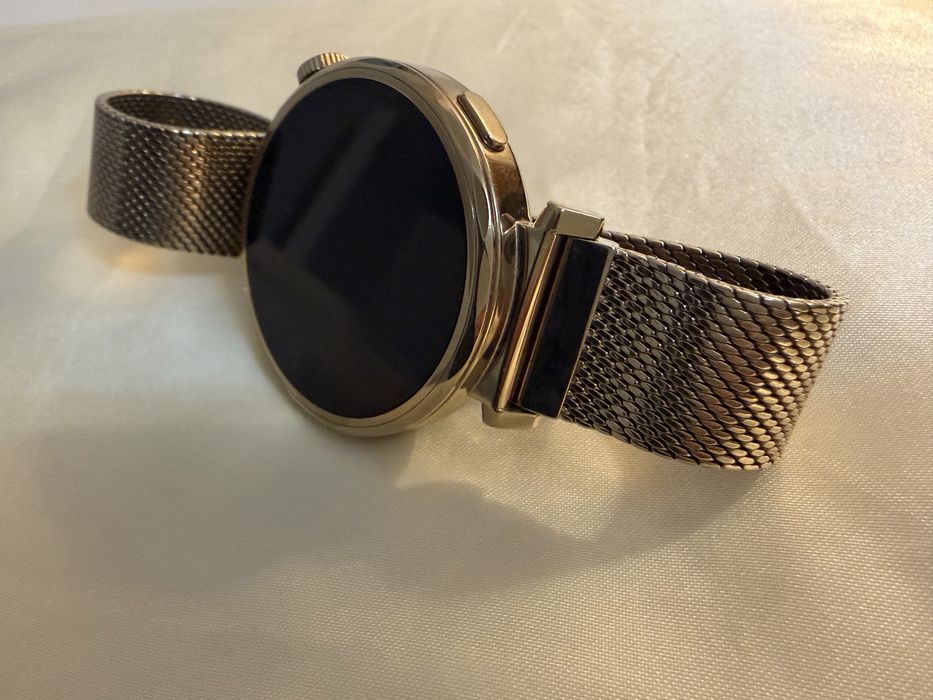 Huawei Watch GT 5 – 41 мм, Перфектно състояние, в гаранция