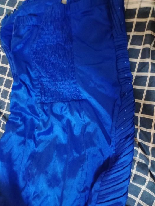 Елегантни рокли за вашата вечер .