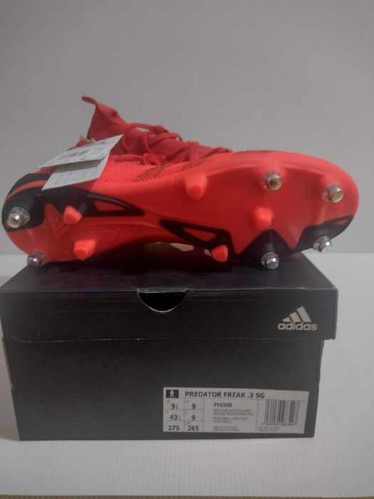 Adidas Predator Freak 3 pentru fotbal gazon marimea 43 1/3 noi in cutie
