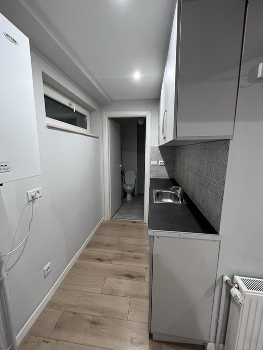 Garsoniera de inchiriat - Dorobanti (demisol)