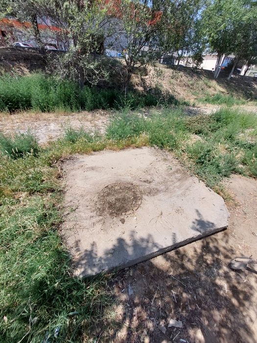 Крышка колодца,септика размером 2.8м×2.8м Советского производства