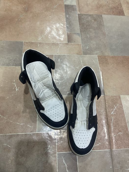 кроссовки б/у без шнурков