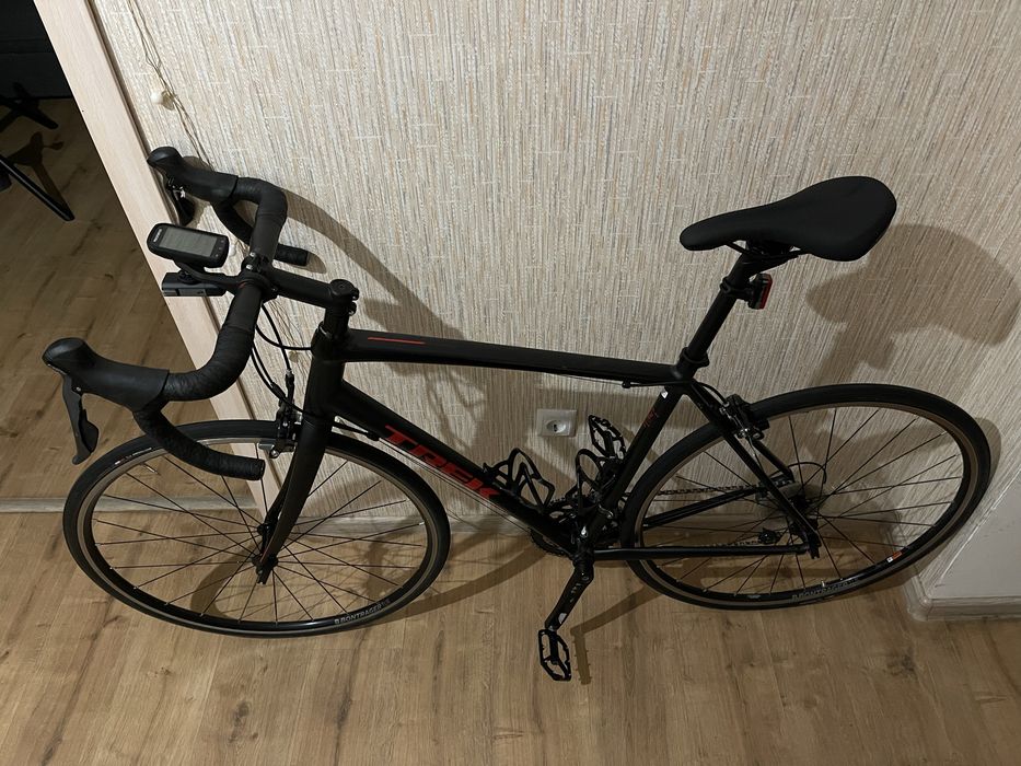 Продам шоссейный велосипед Trek Domane AL 2
