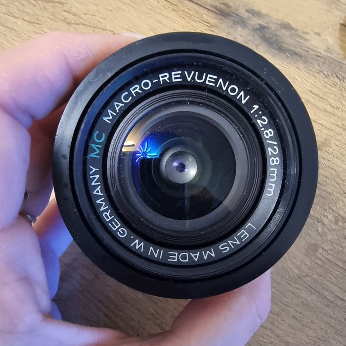 Обектив Macro-Revuenon 2,8-28mm