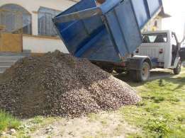 SUPER PRET La nisip balast pietris pamant vegetal de flori(bragadiru-clinceni-buda-cornetu-varteju-magurele-buftea,crevedia,tamas,tartasest