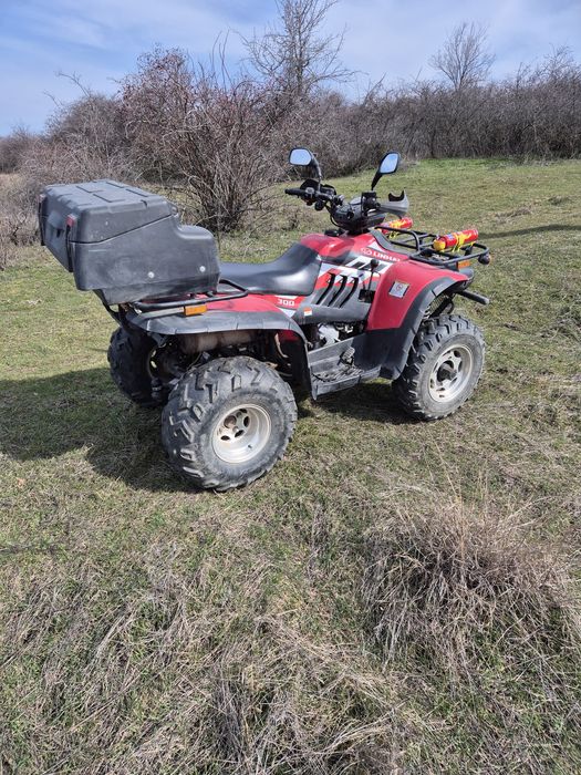 Vind atv linhai worker 2x4 in stare perfecta de functionare