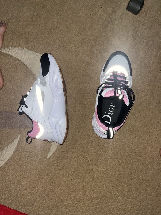 Dior b22 roz noi nouți