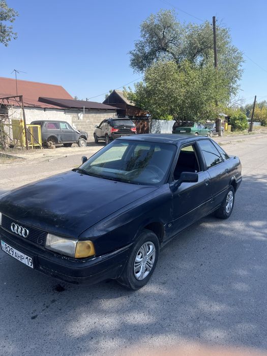 Продам ауди на ходу срочна