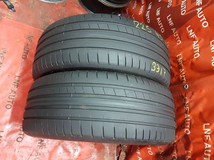 Anvelope de VARA - 225/45/19 - Dunlop - 7.62 MM - DOT 3617 RSC !