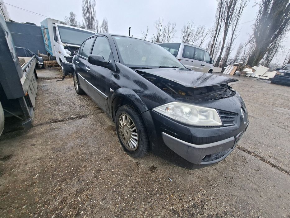 Dezmembrez Renault Megane 2 1.5D 2007 K9K-G7