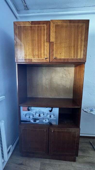 Продам Кровать стол Шкаф