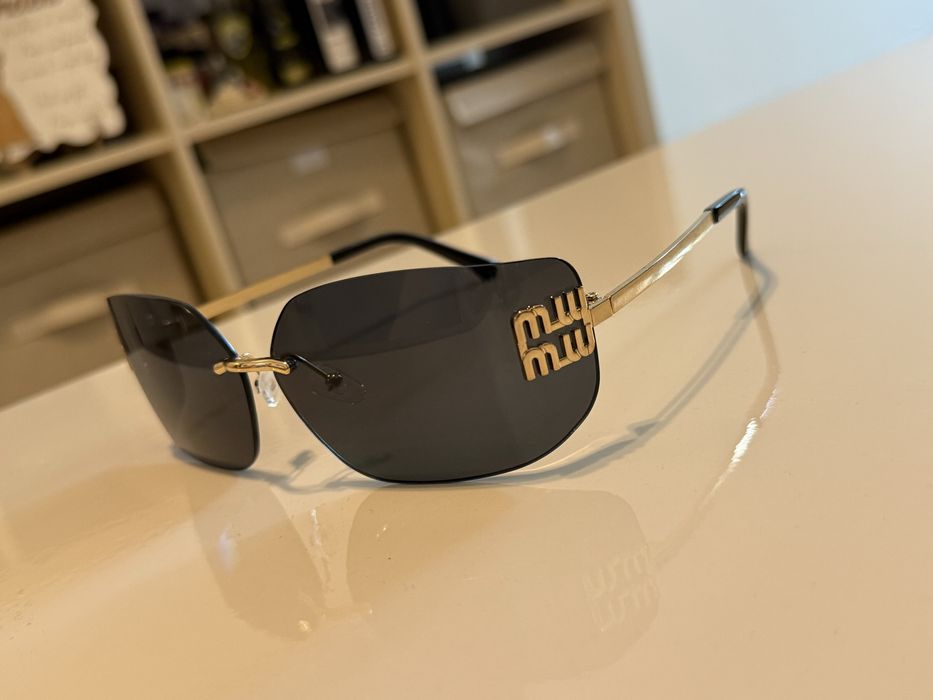 Ochelari de soare Miu Miu