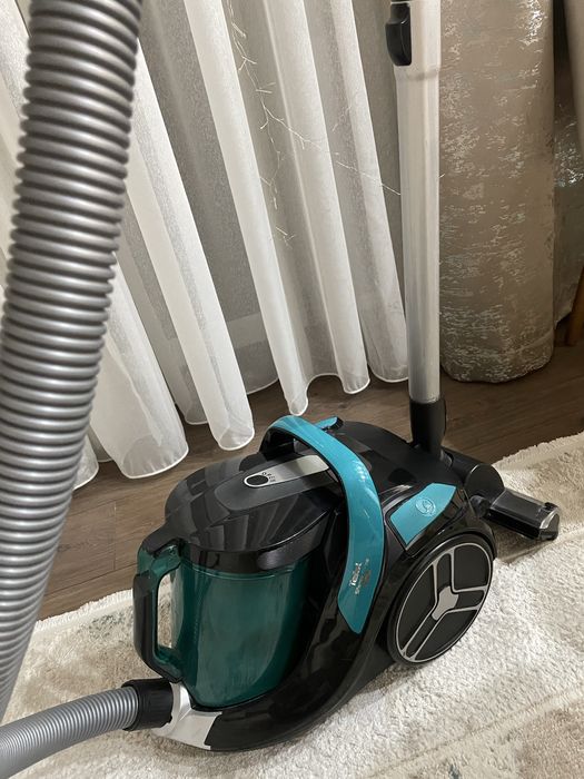 Пылесос Tefal silence force cyclonic в зеленом цвете срочно торг!!!