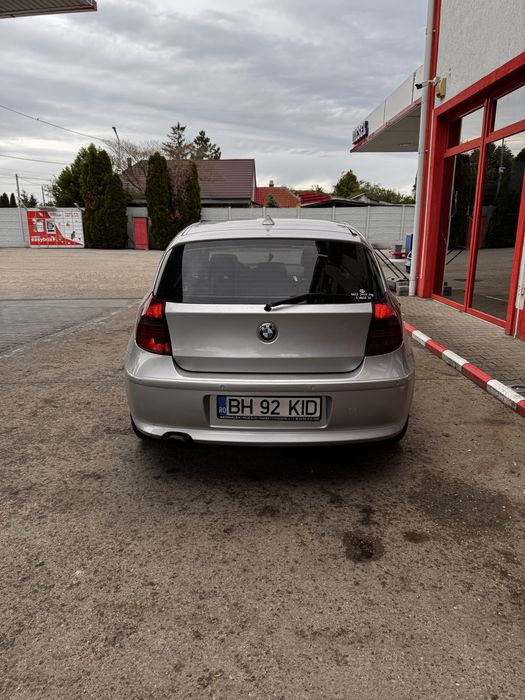BMW Seria 1 E87 118D