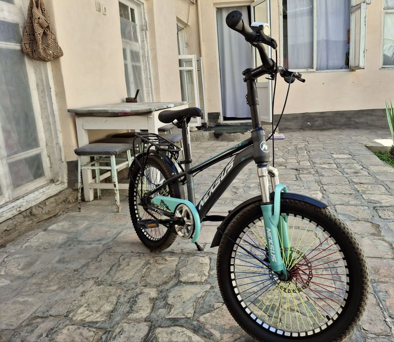 Продаётся скоростной велосипед.