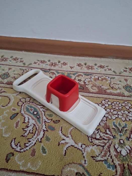 Тёрка от таппервей