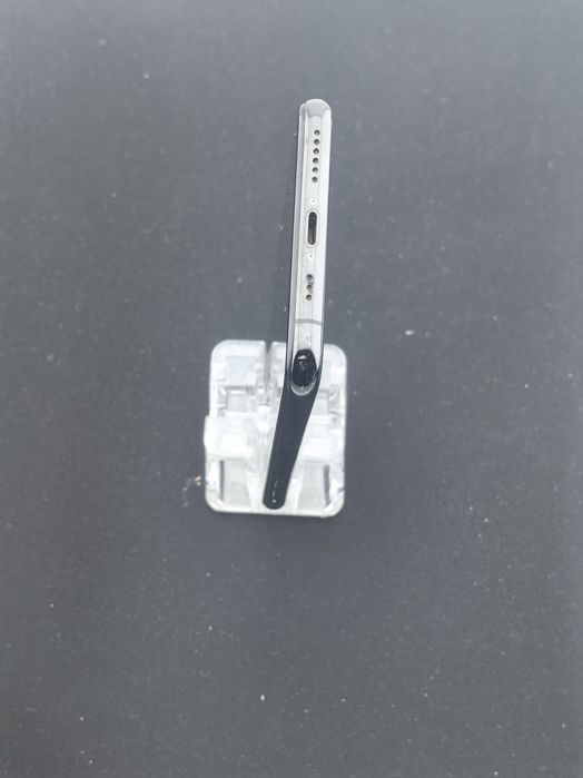 Apple iPhone XS 64 GB ID-vtp567