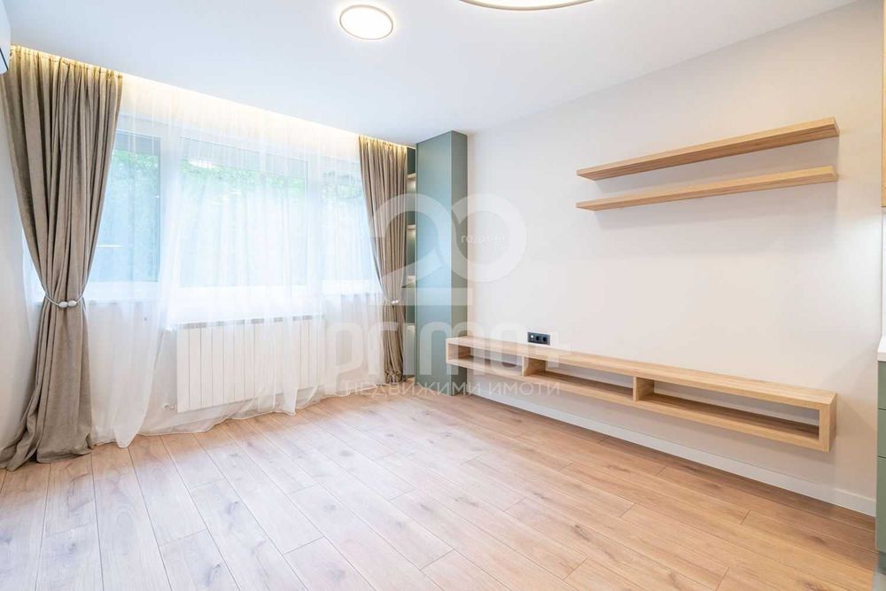 Продава се Тристаен апартамент в София, Борово - 70 кв.м за 3986 €/кв.м - Снимка #5