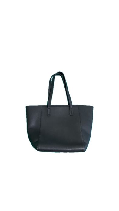 разбираю гардероб больше в инст