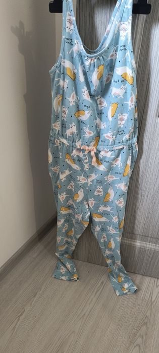 Rochita si salopeta, 8-10 ani