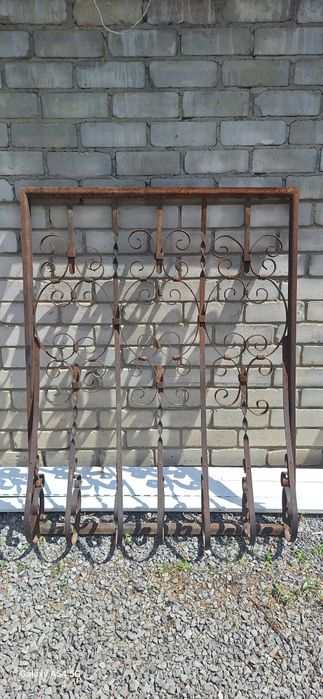 Продам решётку на окно