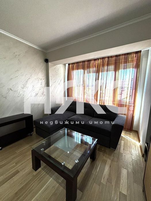 Двустаен обзаведен апартамент под наем в кв. Изток до МЕТРОСТАНЦИЯ