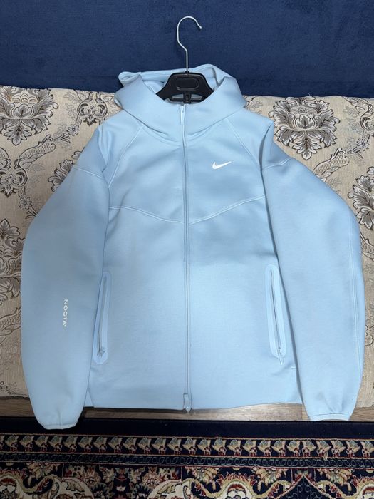 Nike Tech Fleece Голубого цвета