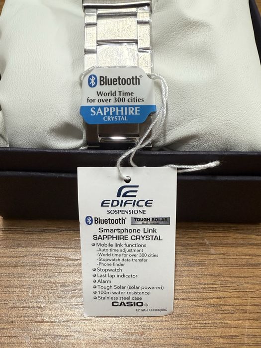 Ceas Casio Edifice Tough Sloar model: EQB-2000 Sapphire Crystal 100m.