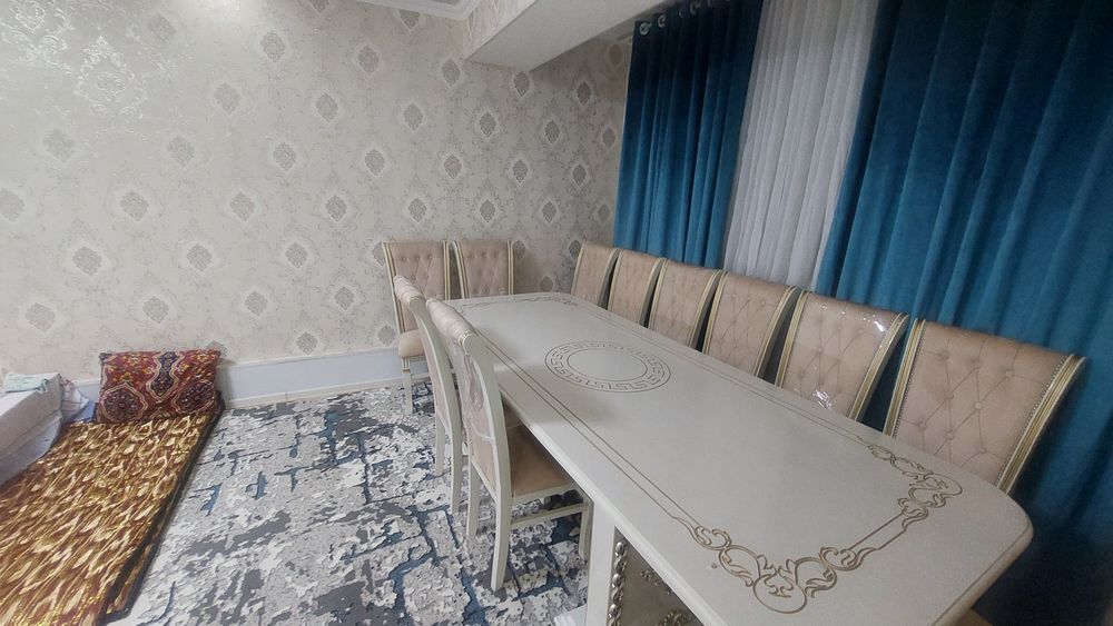 3 хона 3чи кават Марказ Эмират кафе