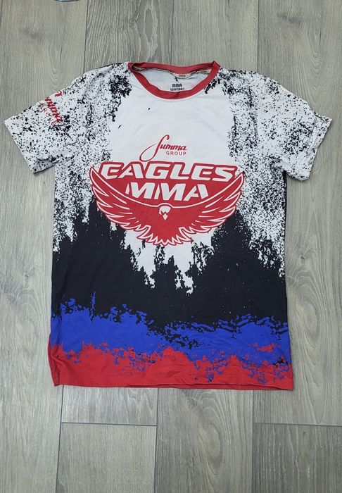 Продам футболку eagles mma