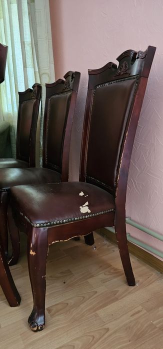 Продам  стулья деревянные