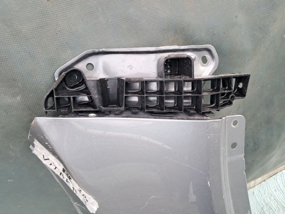 Калник  Suzuki Vitara 3 2018/24г