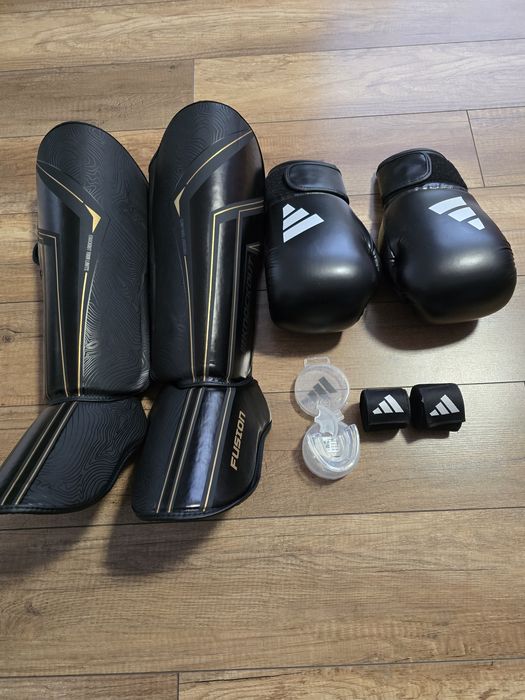 Echipament Kickbox