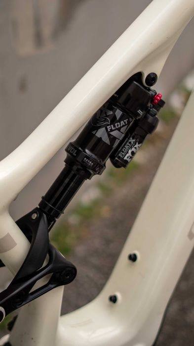 Specialized Turbo Levo SL Carbon EBike, Електрическо колело, Fox, Sram