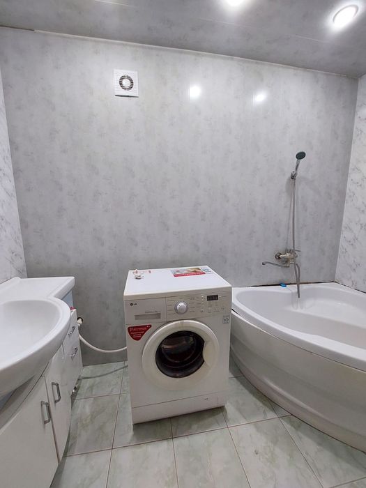 3ком квартира в 19 мкр